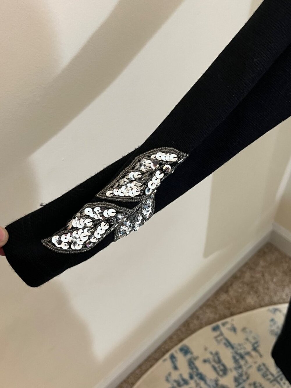 Vintage Outlander Black Sweater Dress Silver Sequin Long Sleeve Sheath Midi PS - Picture 4 of 10